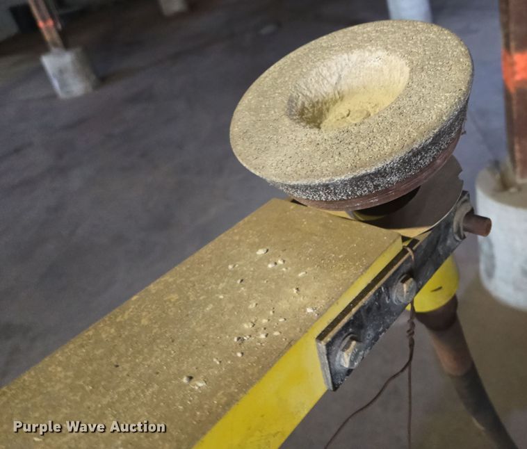 image for item EQ3829 Northrock Pro-1200 ceiling grinder