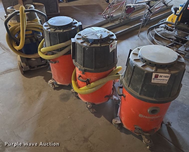 image for item EQ3831 (4) vacuums 