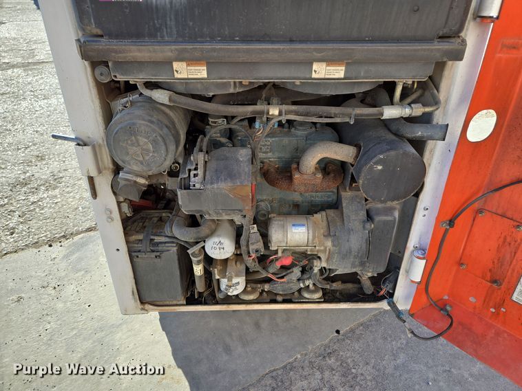 image for item EQ3838 2014 Bobcat  S70 skid steer loader