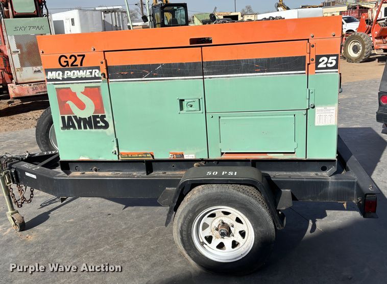 image for item EQ6002 Whisperwatt DCA 25SSIU generator