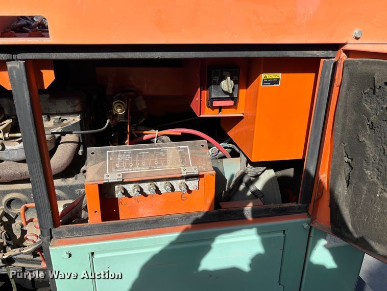 image for item EQ6002 Whisperwatt DCA 25SSIU generator