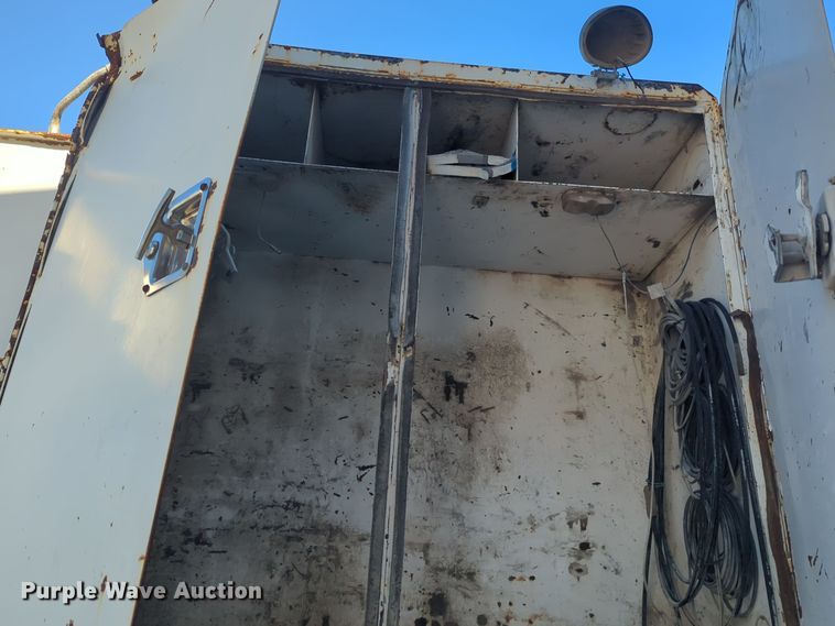 image for item ER4582 2007 Sterling Acterra flatbed truck