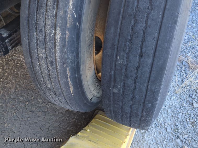 image for item ER4582 2007 Sterling Acterra flatbed truck