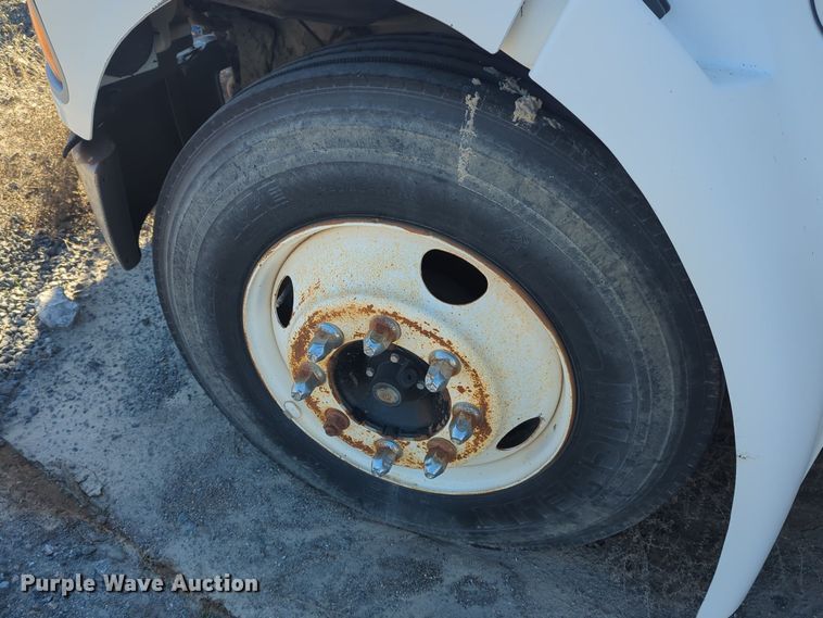 image for item ER4582 2007 Sterling Acterra flatbed truck