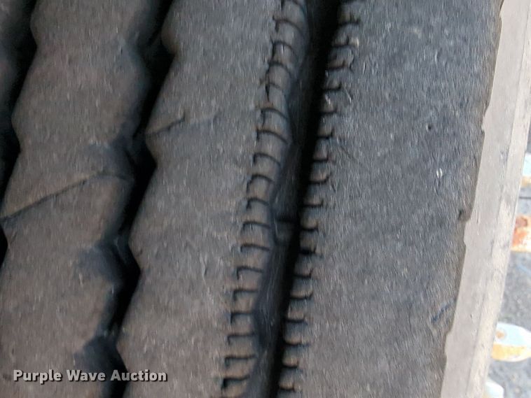 image for item ER4582 2007 Sterling Acterra flatbed truck