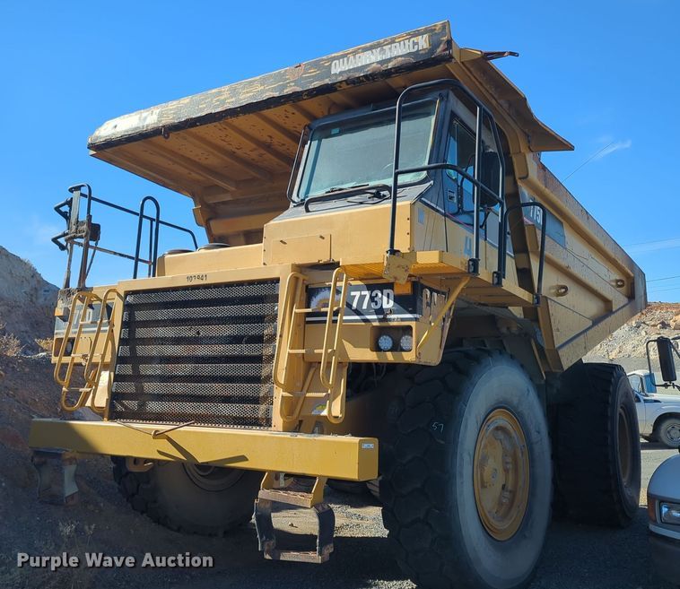 image for item ER4583 2000 Caterpillar 773D haul truck
