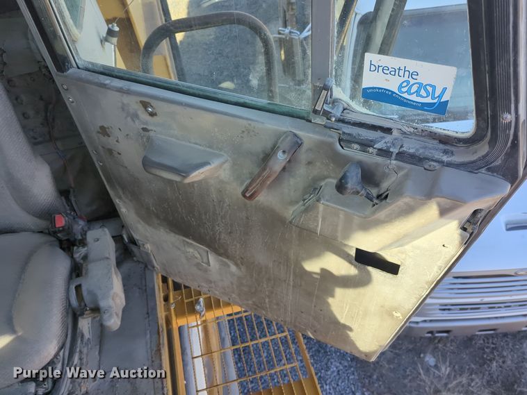 image for item ER4583 2000 Caterpillar 773D haul truck