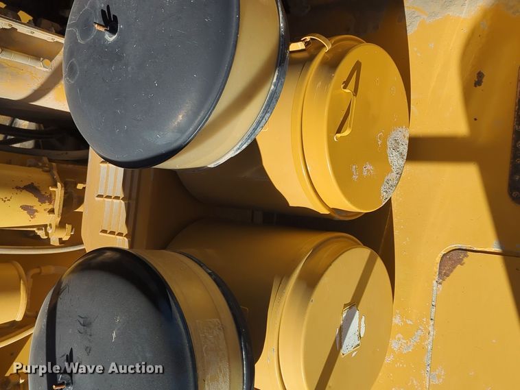 image for item ER4583 2000 Caterpillar 773D haul truck