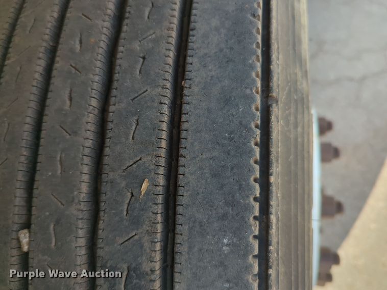 image for item ER4588 2002 International 4300 pressure digger truck