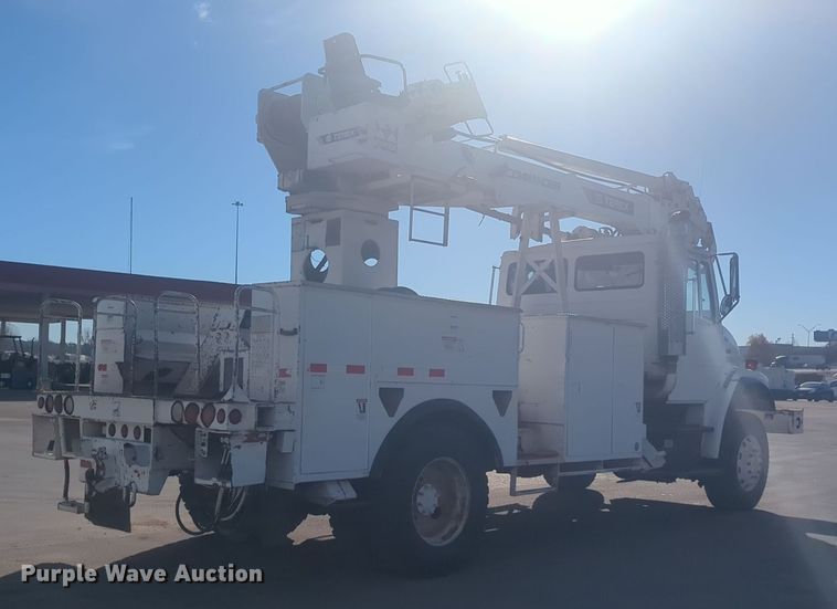 image for item ER4590 2003 Freightliner  FL80 digger derrick truck