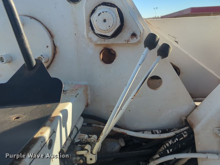 image for item ER4590 2003 Freightliner  FL80 digger derrick truck