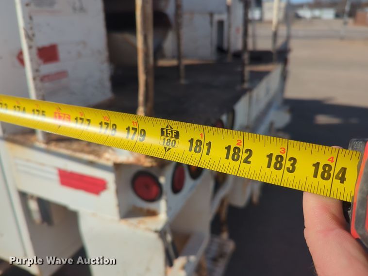 image for item ER4590 2003 Freightliner  FL80 digger derrick truck