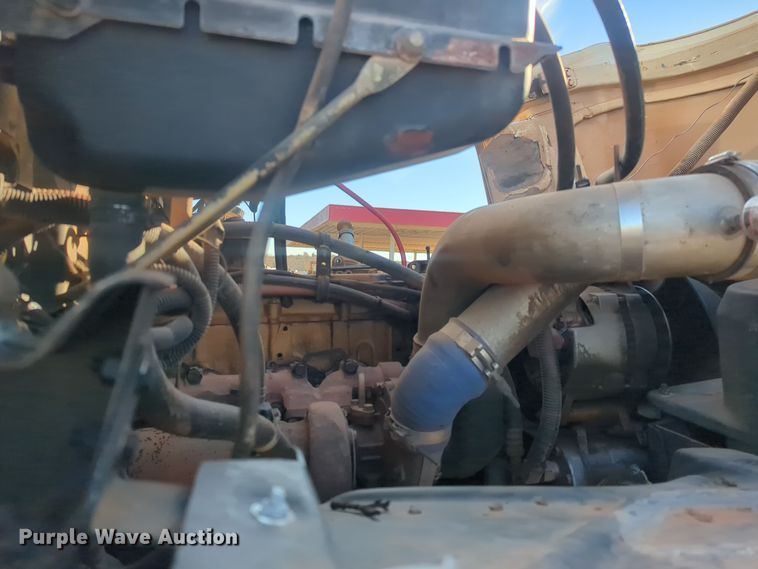 image for item ER4590 2003 Freightliner  FL80 digger derrick truck