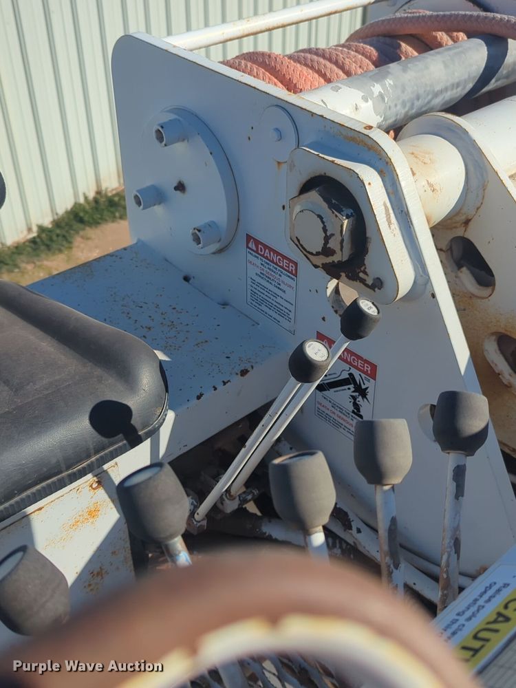 image for item ER4591 2001 Sterling M7500 Acterra digger derrick truck