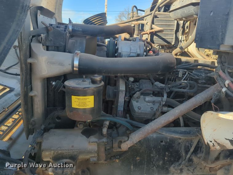 image for item ER4591 2001 Sterling M7500 Acterra digger derrick truck