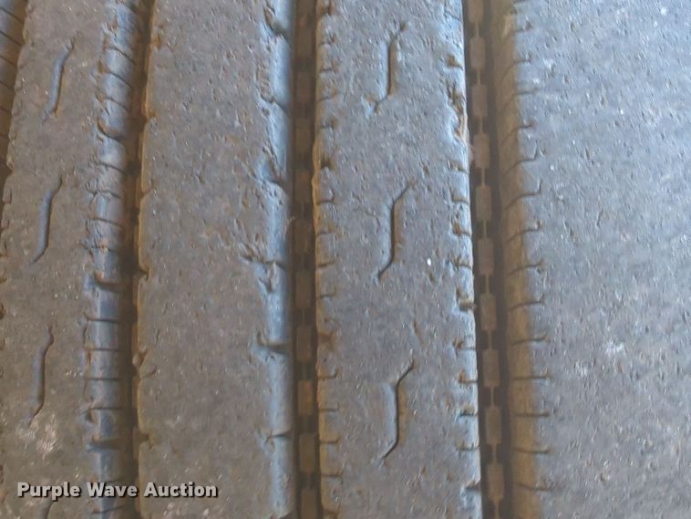 image for item ER4592 2007 International 4300 digger derrick truck