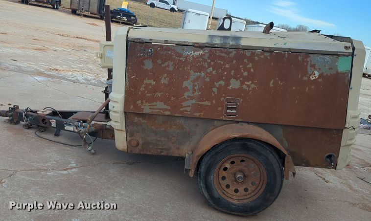 image for item ER4595 2013 Doosan P185 air compressor