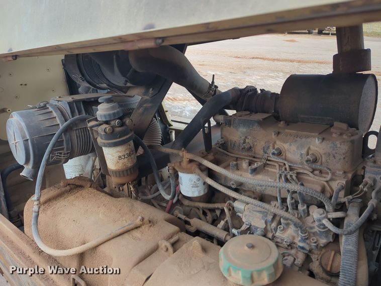 image for item ER4595 2013 Doosan P185 air compressor