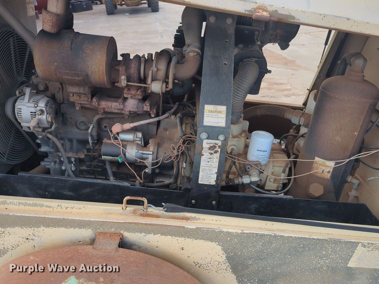 image for item ER4595 2013 Doosan P185 air compressor