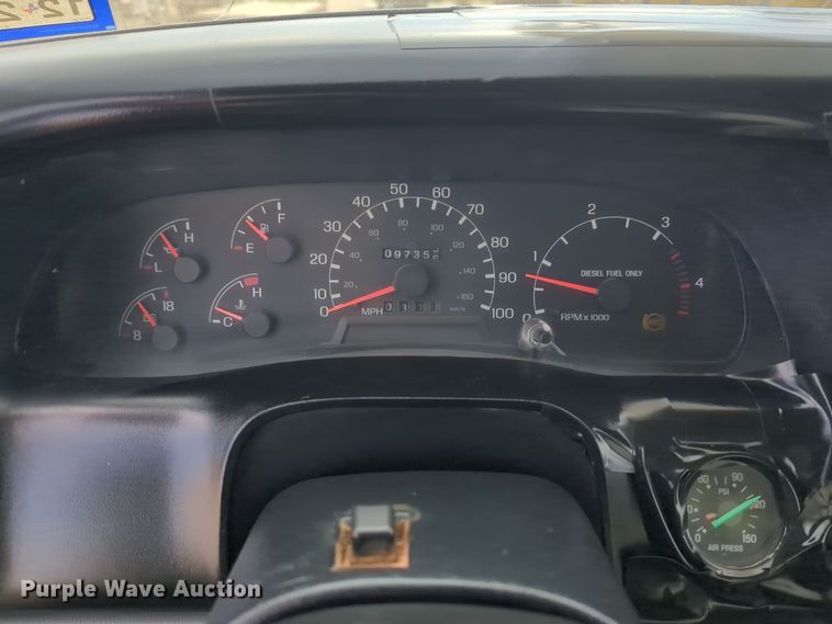 image for item ER4596 2006 Ford F750 Super Duty bucket truck