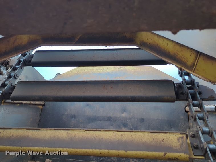 image for item ER4602 1984 Caterpillar 615 elevating scraper