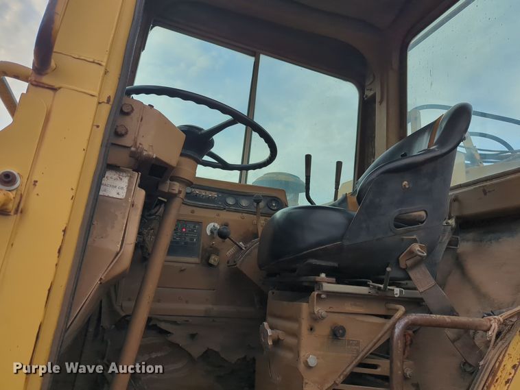 image for item ER4602 1984 Caterpillar 615 elevating scraper