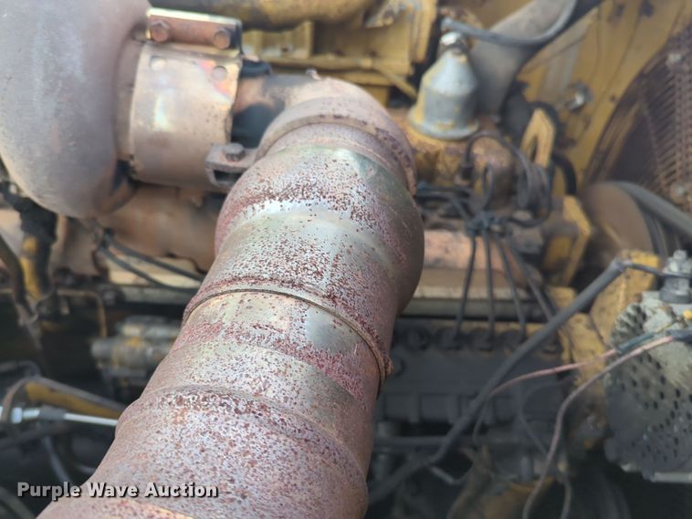 image for item ER4602 1984 Caterpillar 615 elevating scraper