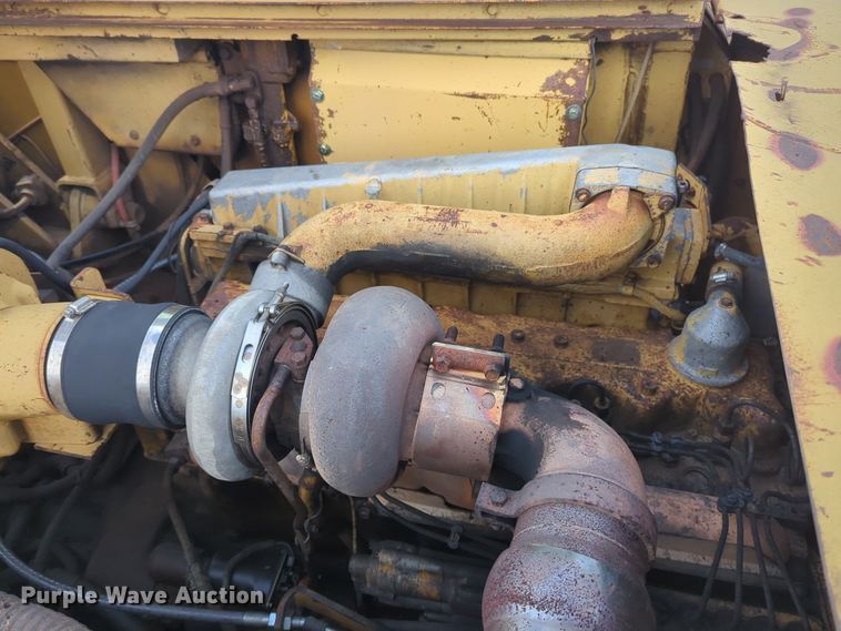 image for item ER4602 1984 Caterpillar 615 elevating scraper