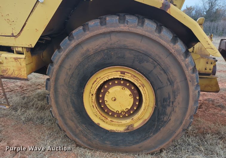 image for item ER4602 1984 Caterpillar 615 elevating scraper