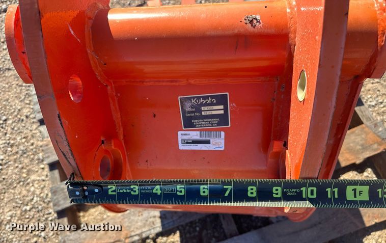 image for item ER4650 Kubota BT4584 excavator bucket