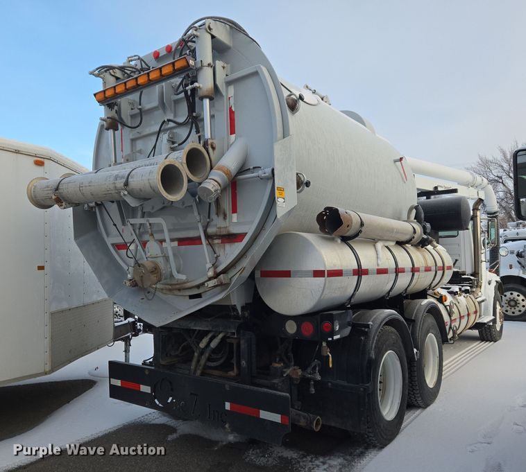 image for item ER5037 1997 Freightliner FL80 sewer jetter truck