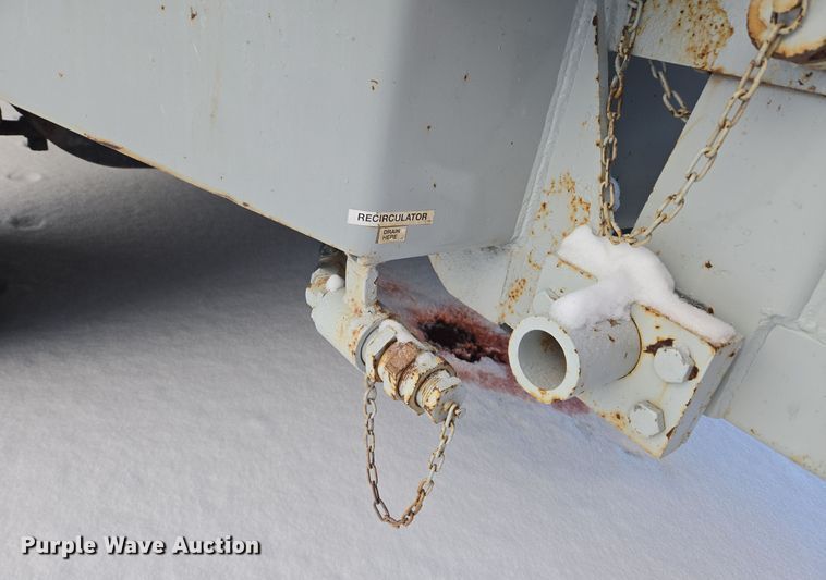 image for item ER5037 1997 Freightliner FL80 sewer jetter truck