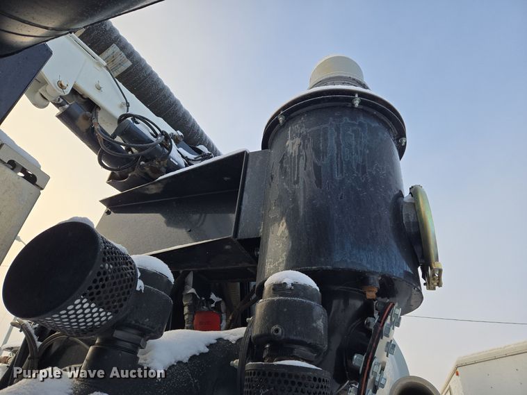 image for item ER5037 1997 Freightliner FL80 sewer jetter truck