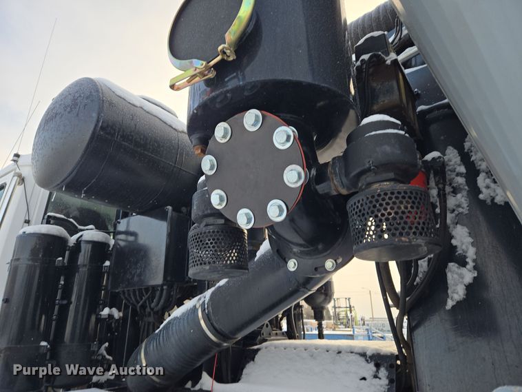 image for item ER5037 1997 Freightliner FL80 sewer jetter truck