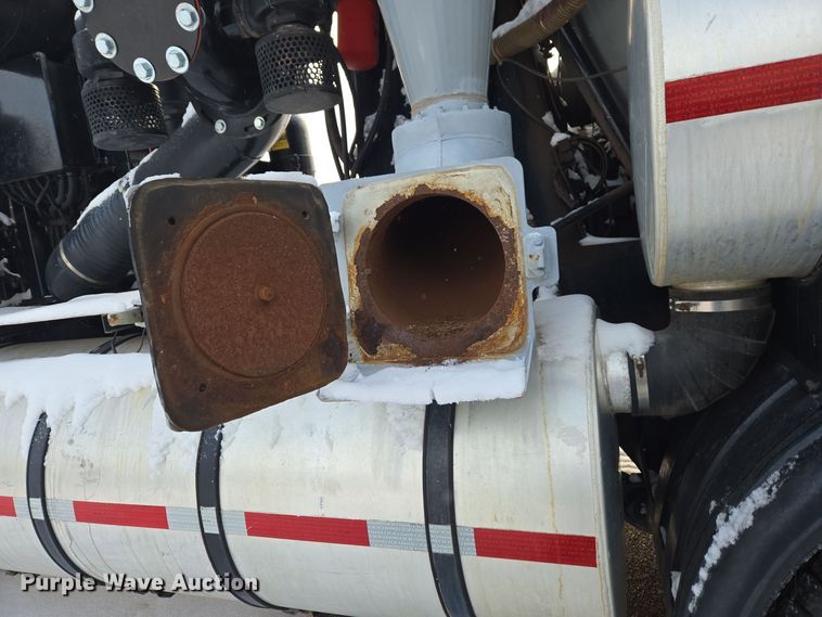 image for item ER5037 1997 Freightliner FL80 sewer jetter truck