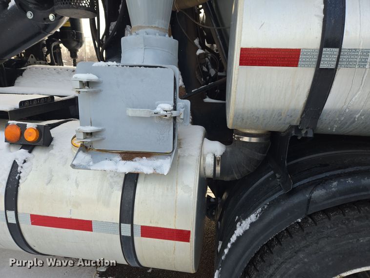 image for item ER5037 1997 Freightliner FL80 sewer jetter truck