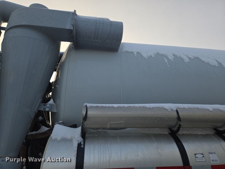 image for item ER5037 1997 Freightliner FL80 sewer jetter truck