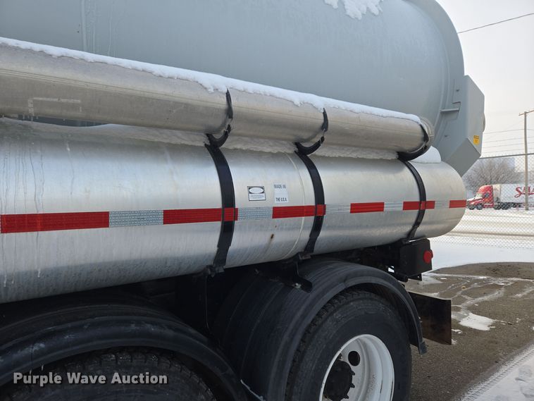 image for item ER5037 1997 Freightliner FL80 sewer jetter truck