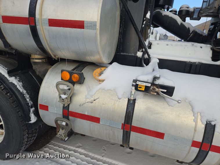 image for item ER5037 1997 Freightliner FL80 sewer jetter truck