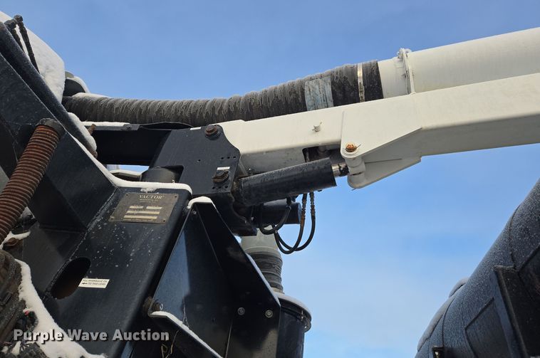 image for item ER5037 1997 Freightliner FL80 sewer jetter truck