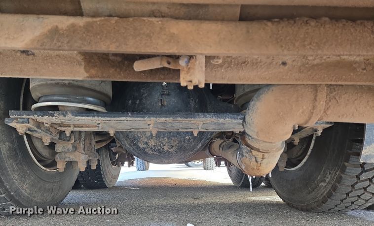 image for item ER5037 1997 Freightliner FL80 sewer jetter truck