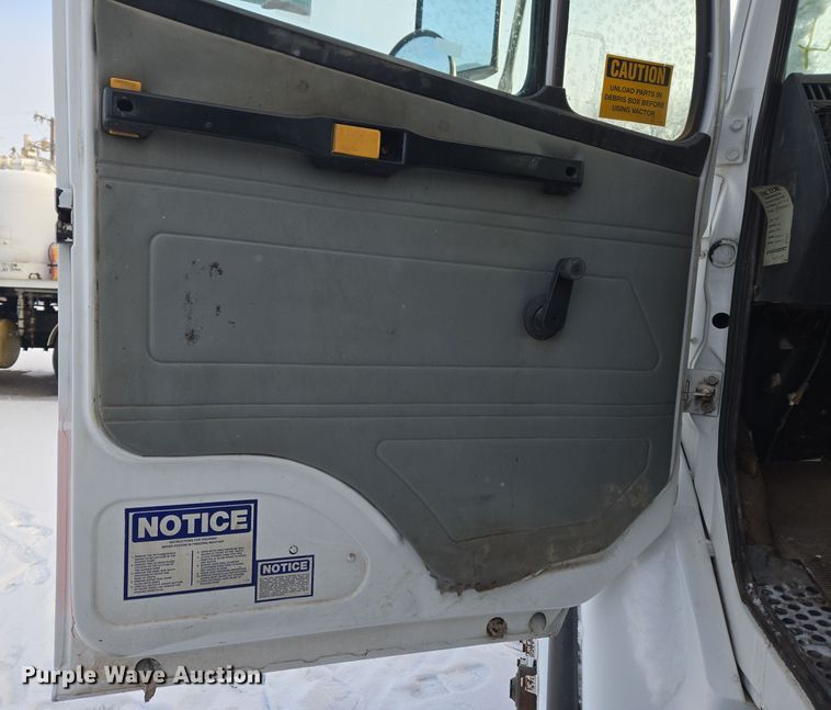 image for item ER5037 1997 Freightliner FL80 sewer jetter truck