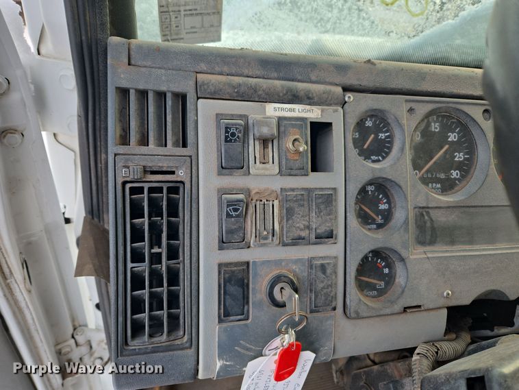 image for item ER5037 1997 Freightliner FL80 sewer jetter truck