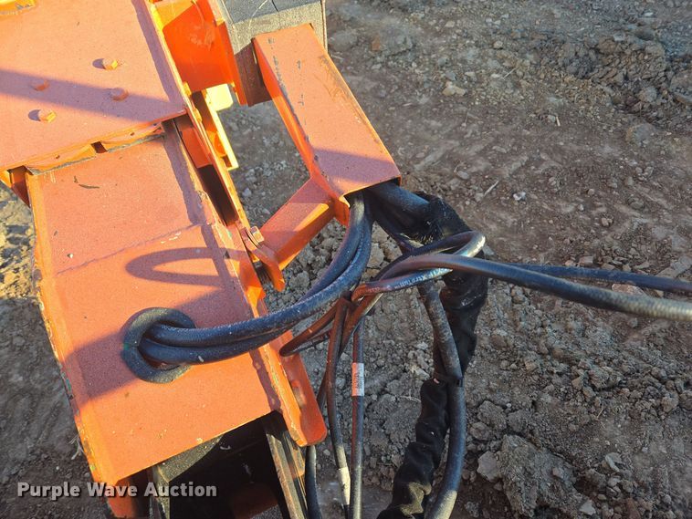 image for item ER5041 2006 JLG 600S boom lift