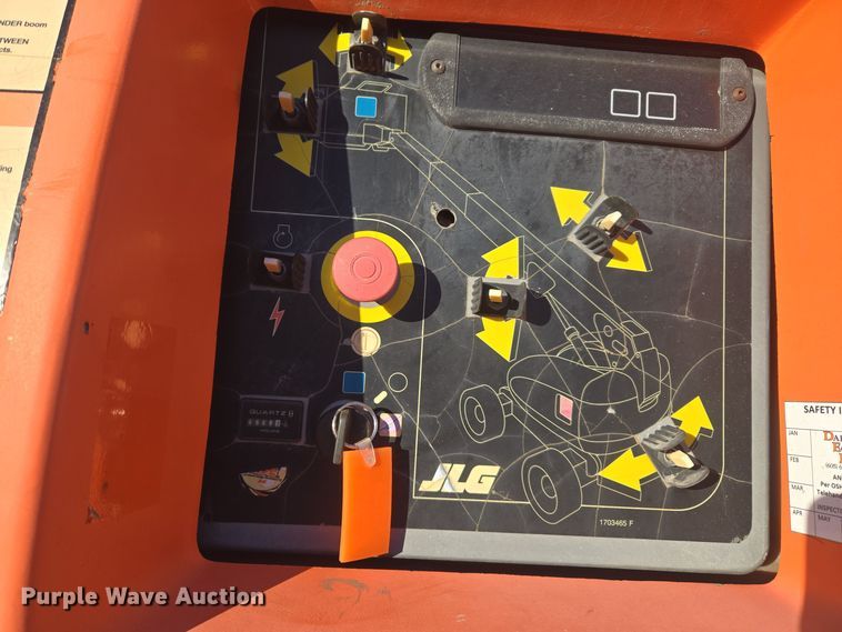 image for item ER5041 2006 JLG 600S boom lift