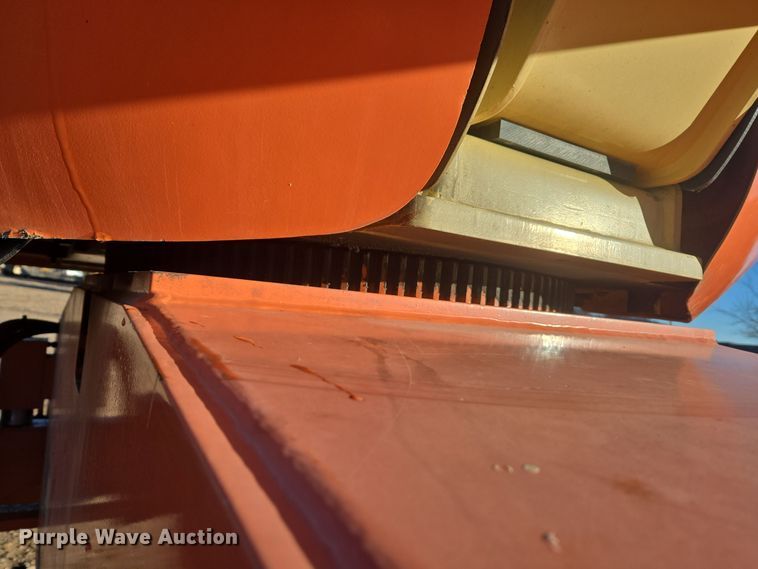 image for item ER5041 2006 JLG 600S boom lift