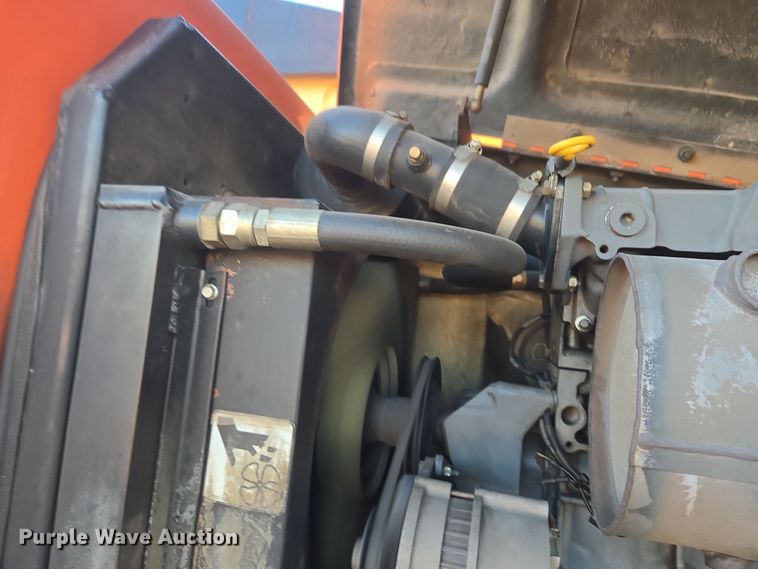 image for item ER5041 2006 JLG 600S boom lift