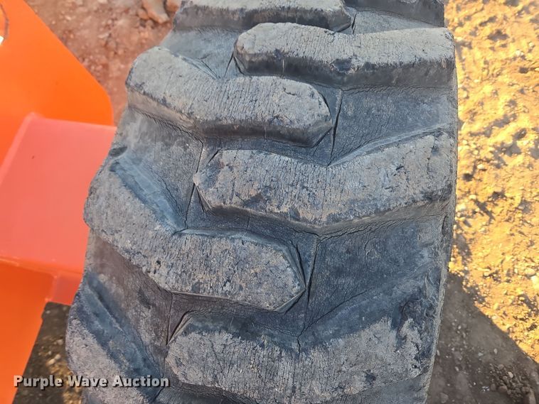 image for item ER5041 2006 JLG 600S boom lift