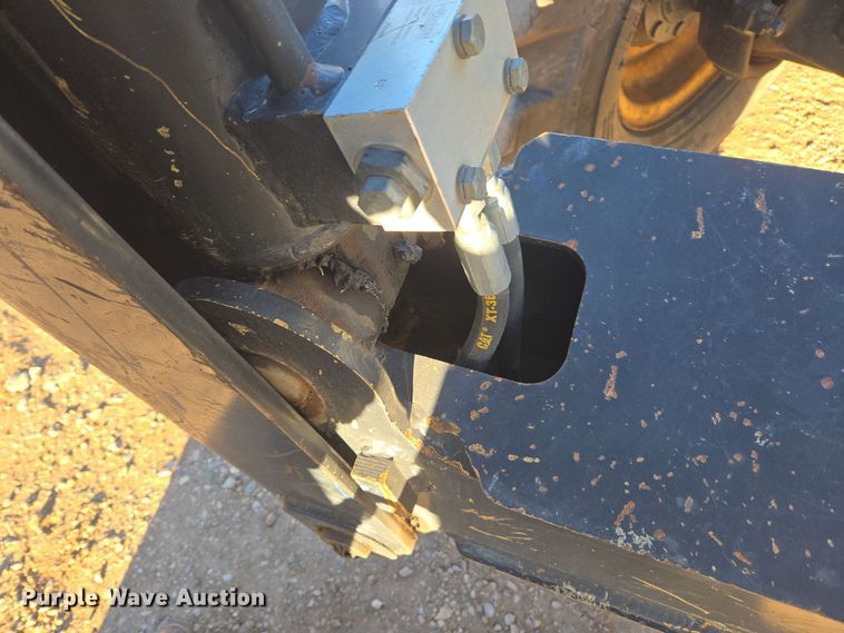 image for item ER5042 2008 Caterpillar TL1055 telehandler