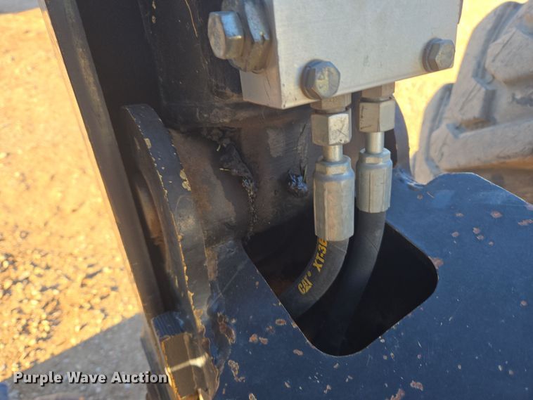 image for item ER5042 2008 Caterpillar TL1055 telehandler